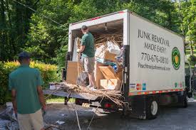 Property Management Cleanouts in Manitowoc, WI